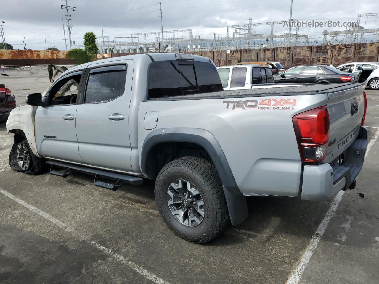 2019 Toyota Tacoma Double Cab Gray vin: 5TFCZ5AN0KX203166