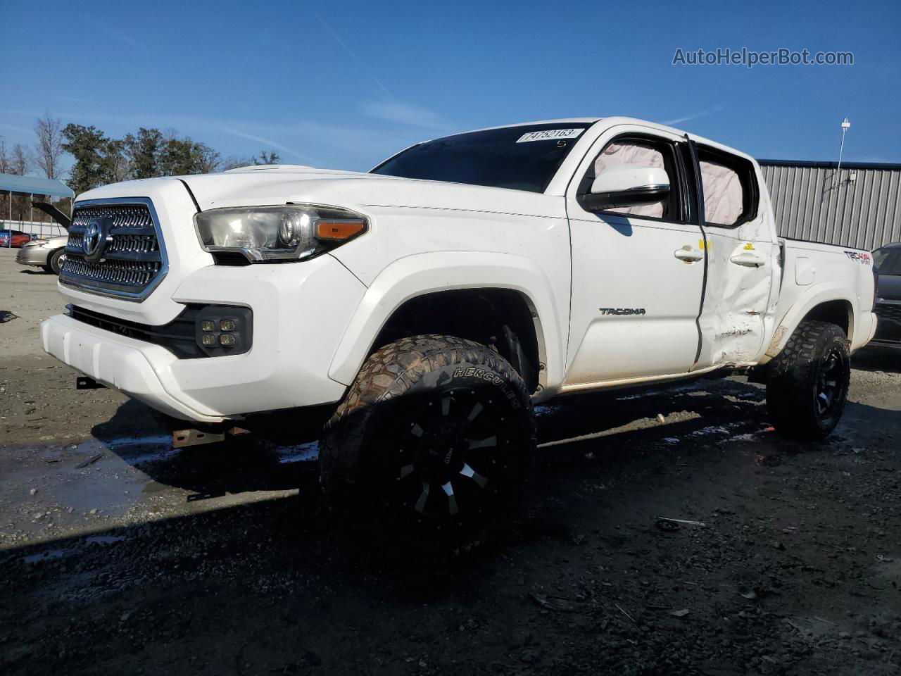 2017 Toyota Tacoma Double Cab White vin: 5TFCZ5AN1HX081782