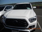 2021 Toyota Tacoma 4wd Sr/sr5/trd Sport White vin: 5TFCZ5AN1MX268756