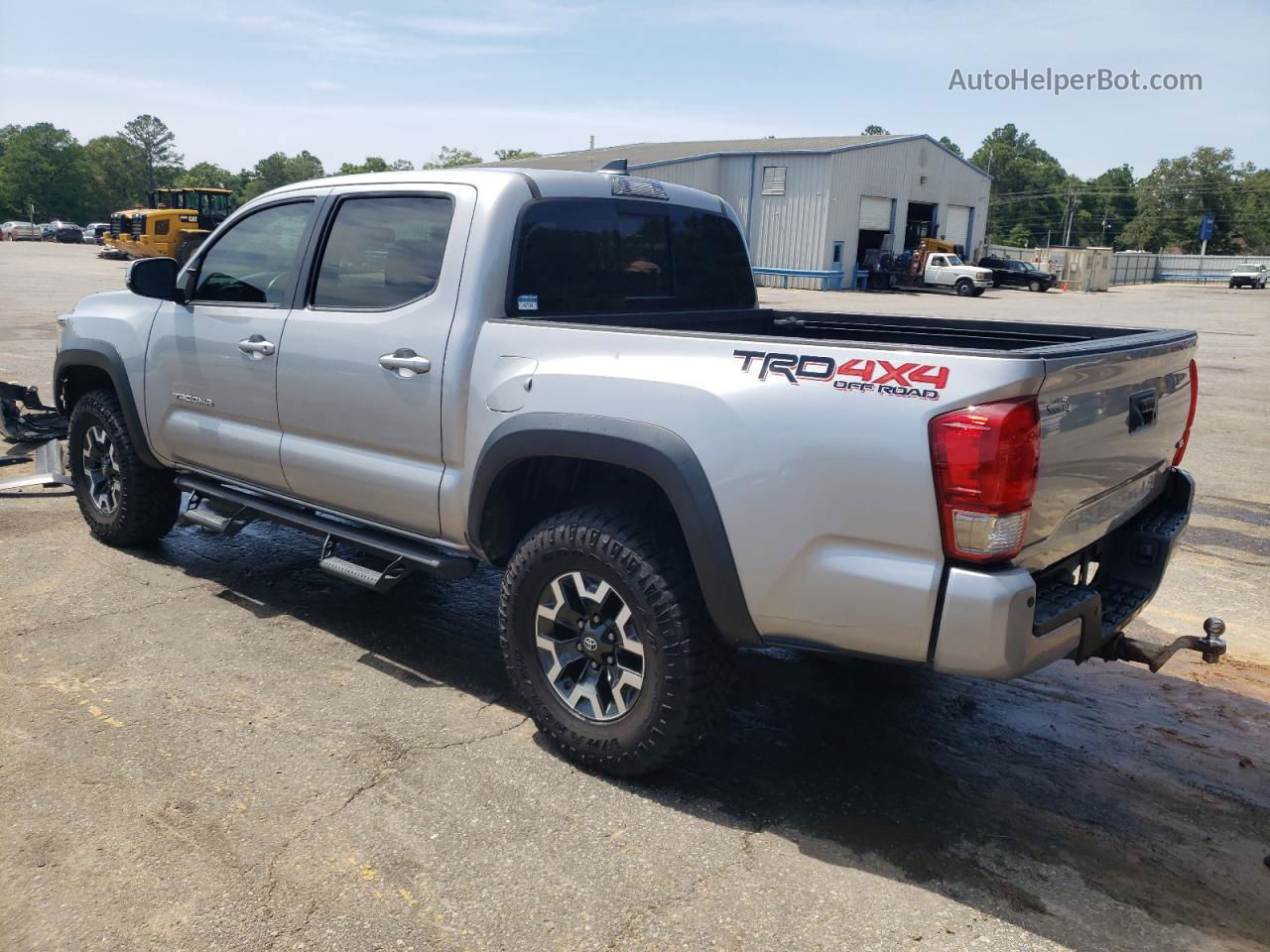 2017 Toyota Tacoma Double Cab Silver vin: 5TFCZ5AN2HX073898