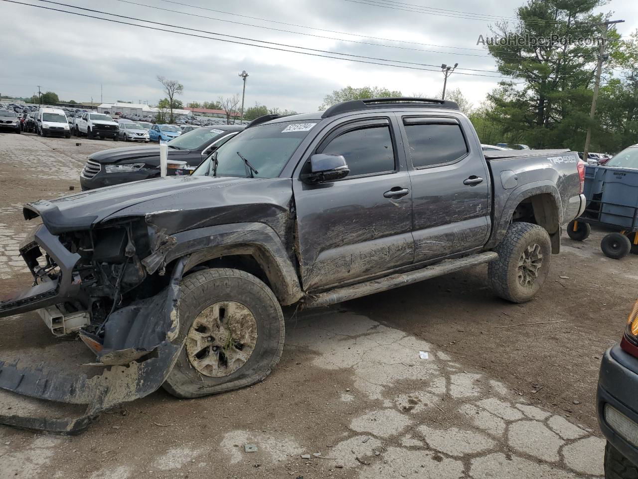 2019 Toyota Tacoma Double Cab Gray vin: 5TFCZ5AN2KX178139