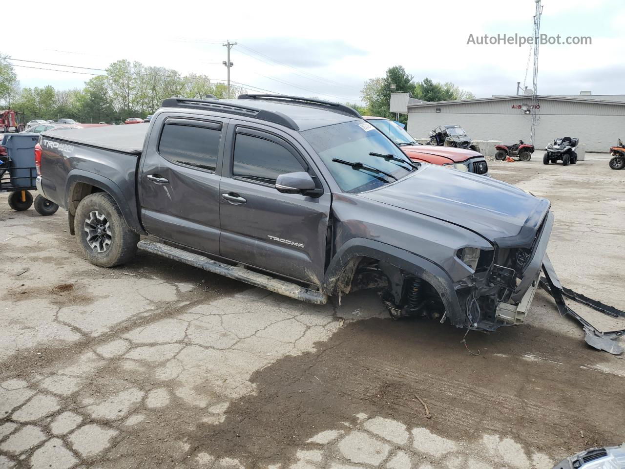 2019 Toyota Tacoma Double Cab Gray vin: 5TFCZ5AN2KX178139