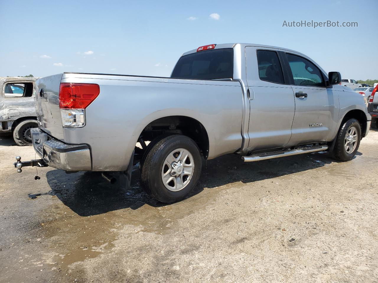 2017 Toyota Tacoma Double Cab White vin: 5TFCZ5AN3HX074848