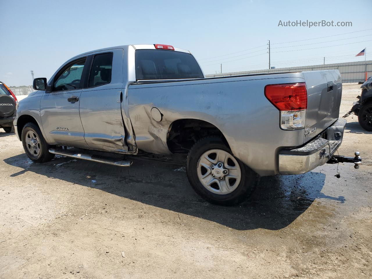 2017 Toyota Tacoma Double Cab White vin: 5TFCZ5AN3HX074848