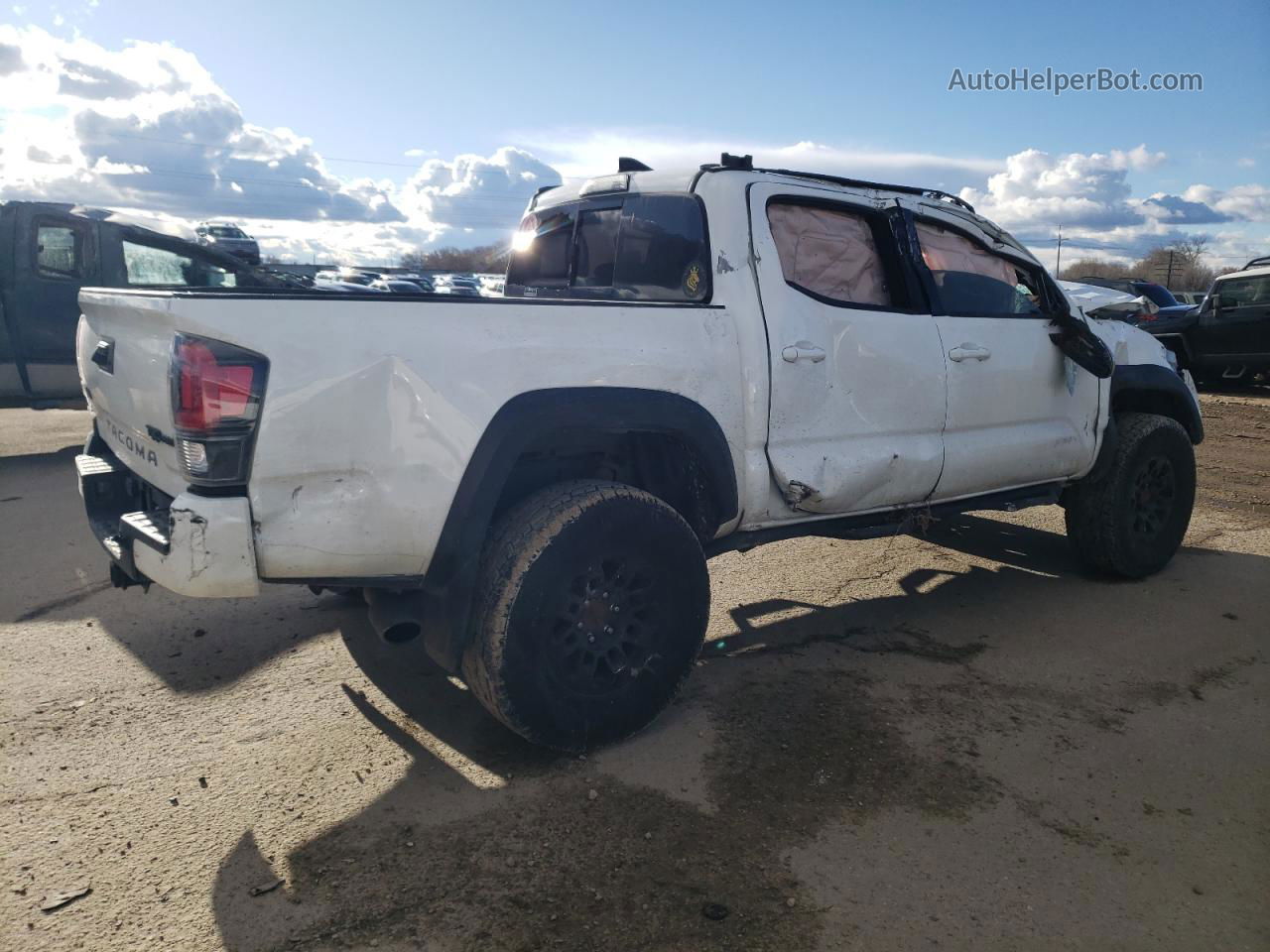 2019 Toyota Tacoma Double Cab White vin: 5TFCZ5AN3KX194866