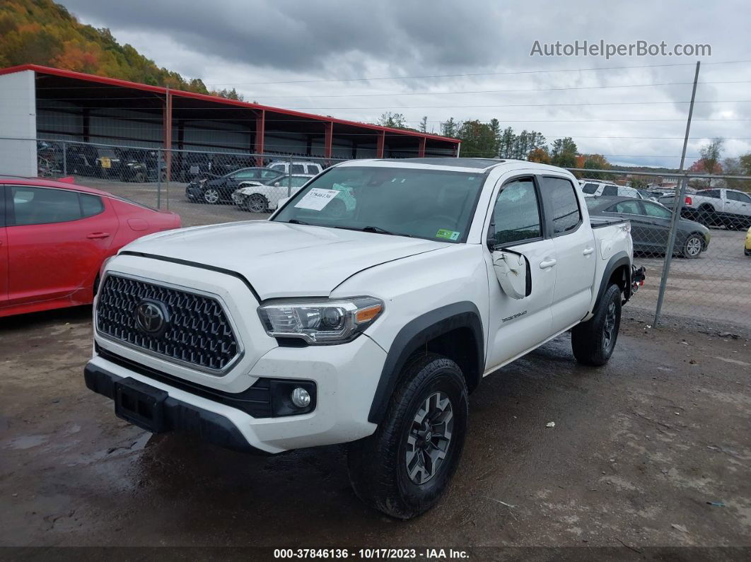 2019 Toyota Tacoma 4wd Sr/sr5/trd Sport White vin: 5TFCZ5AN3KX202139