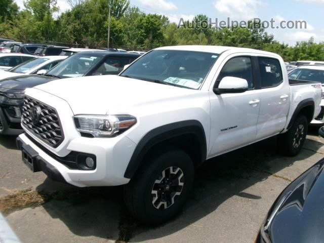 2021 Toyota Tacoma 4wd Sr/sr5/trd Sport White vin: 5TFCZ5AN3MX264997