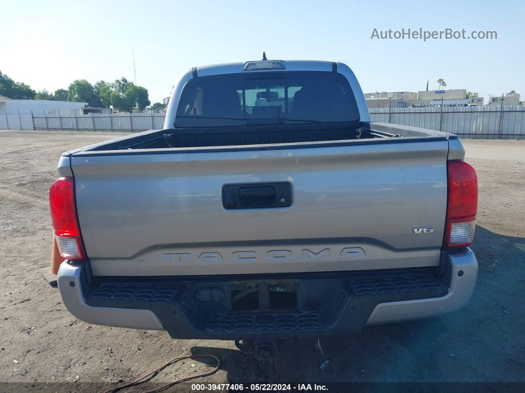 2017 Toyota Tacoma Trd Sport Silver vin: 5TFCZ5AN4HX082733