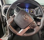 2017 Toyota Tacoma Dbl Cab/sr/trdspt/or/pro White vin: 5TFCZ5AN4HX102883