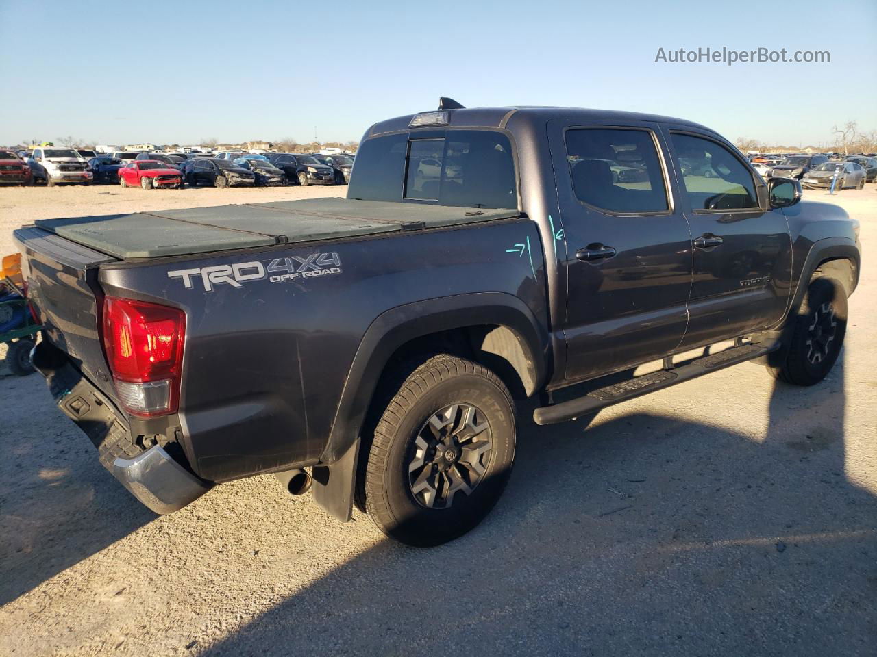 2017 Toyota Tacoma Double Cab Charcoal vin: 5TFCZ5AN4HX113981