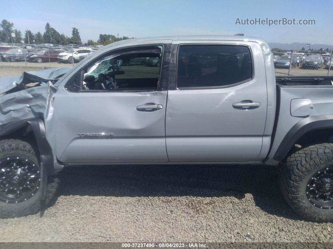 2019 Toyota Tacoma 4wd Sr/sr5/trd Sport Gray vin: 5TFCZ5AN4KX203199