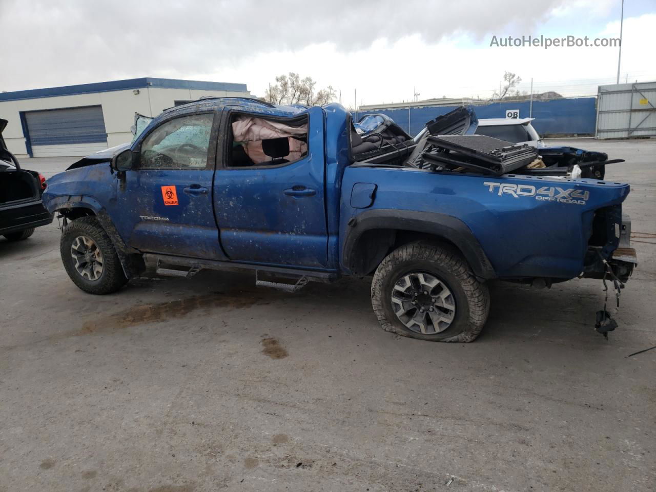 2017 Toyota Tacoma Double Cab Blue vin: 5TFCZ5AN5HX064371