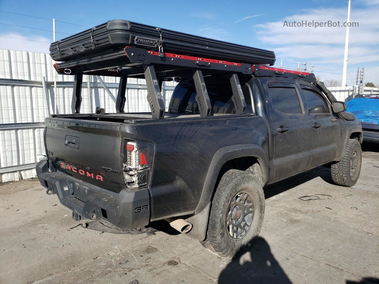 2019 Toyota Tacoma Double Cab Black vin: 5TFCZ5AN5KX201865