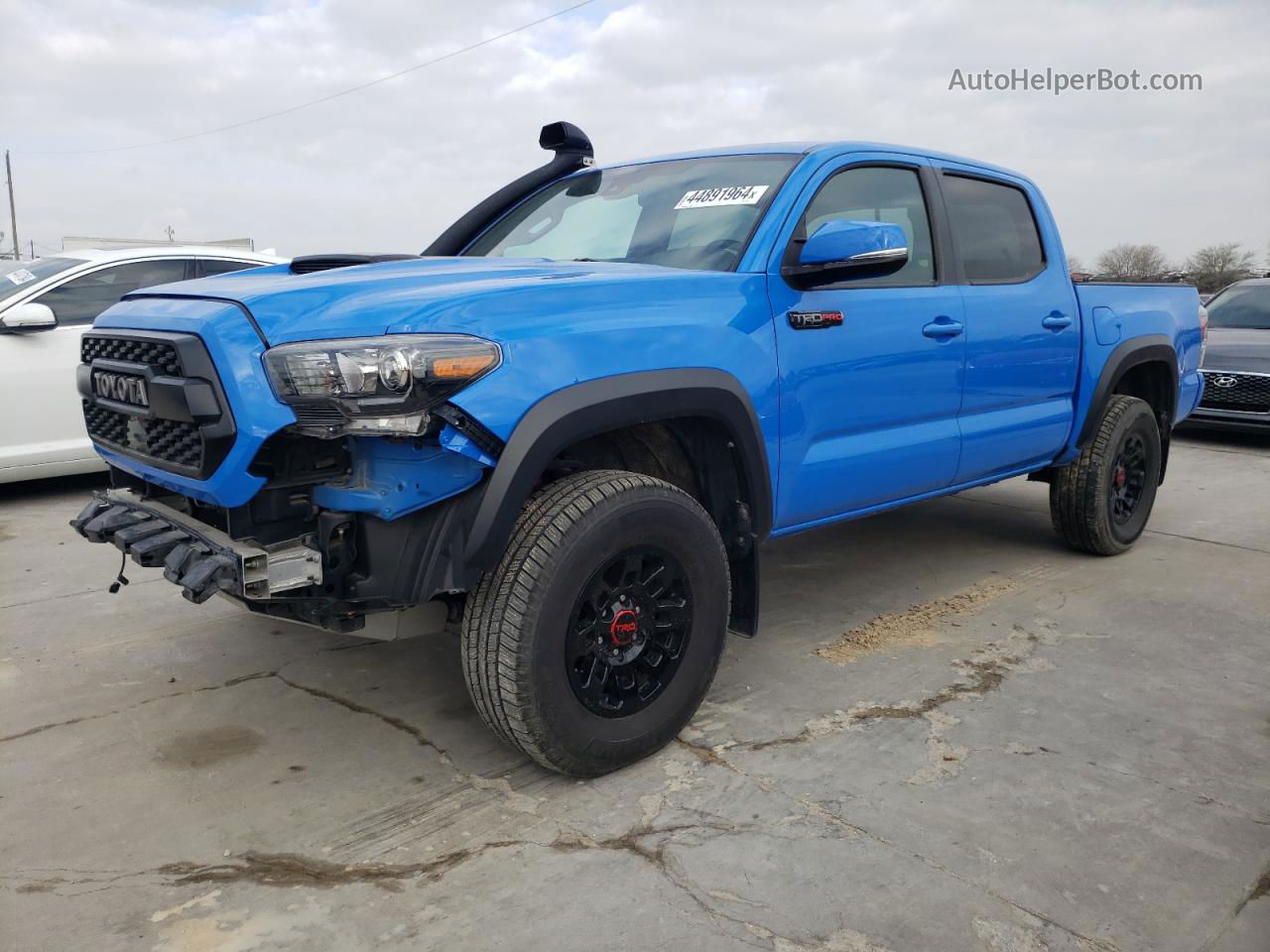 2019 Toyota Tacoma Double Cab Синий vin: 5TFCZ5AN6KX179651