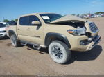 2019 Toyota Tacoma 4wd Sr/sr5/trd Sport Beige vin: 5TFCZ5AN6KX209845