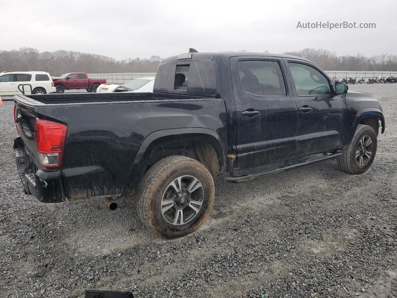 2017 Toyota Tacoma Double Cab Черный vin: 5TFCZ5AN7HX086775