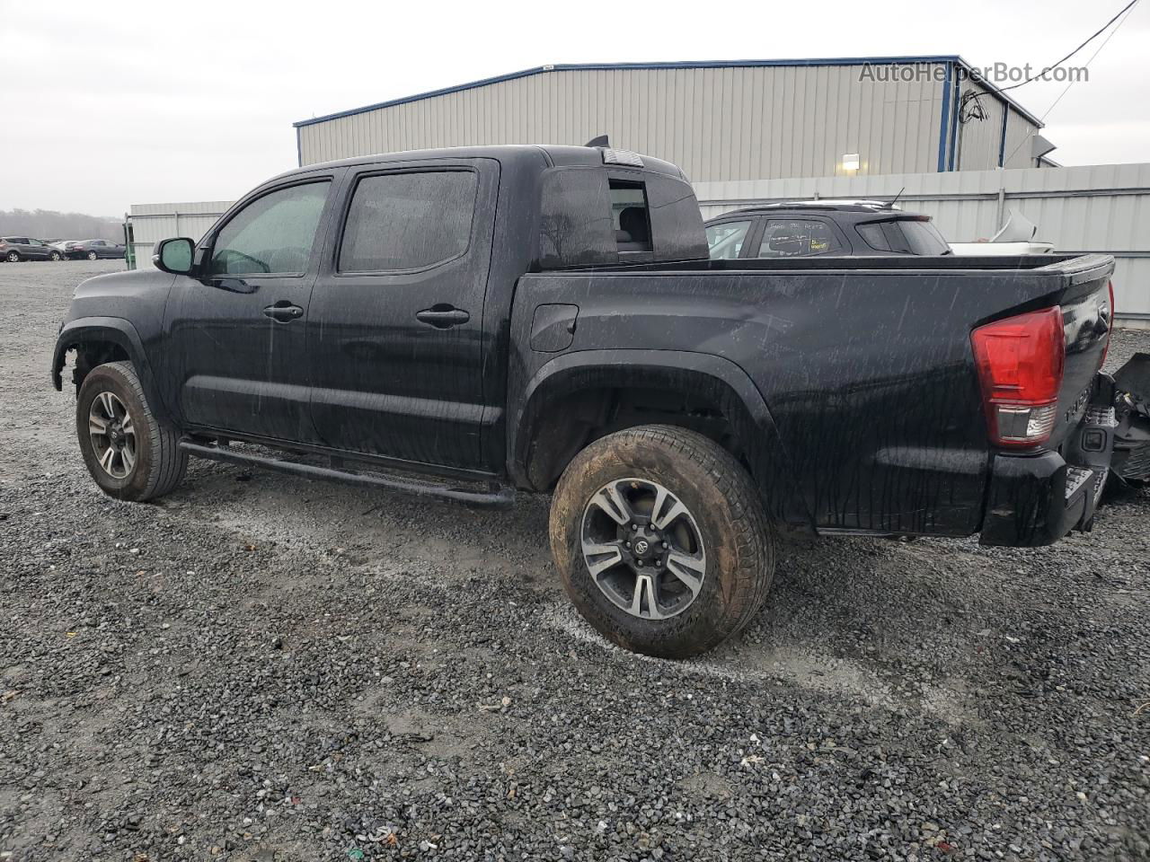 2017 Toyota Tacoma Double Cab Black vin: 5TFCZ5AN7HX086775