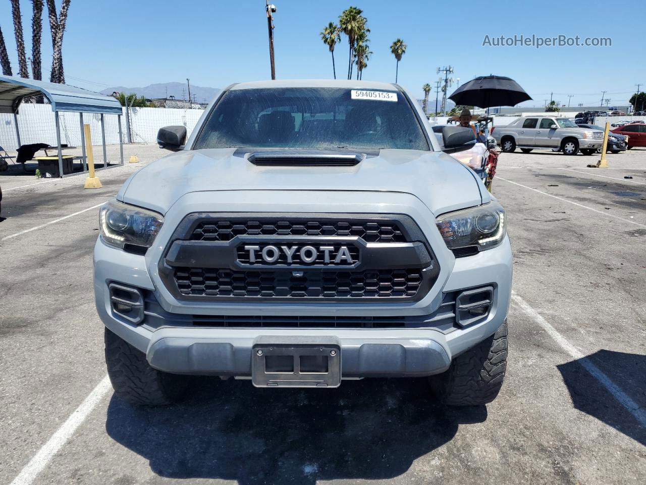 2017 Toyota Tacoma Double Cab Gray vin: 5TFCZ5AN9HX055236