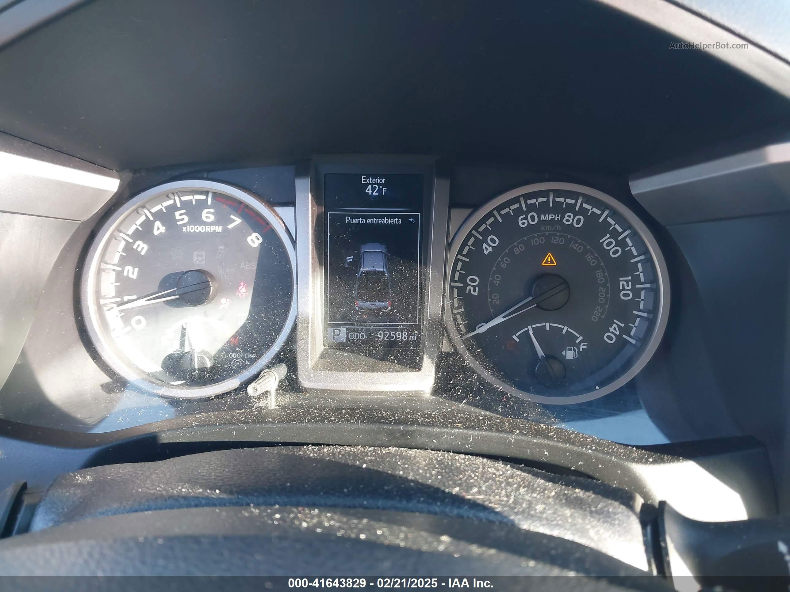 2017 Toyota Tacoma Sr5 V6 Silver vin: 5TFCZ5AN9HX062154