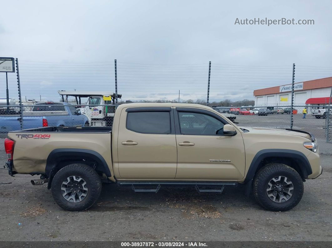 2017 Toyota Tacoma Trd Off Road Tan vin: 5TFCZ5ANXHX073826