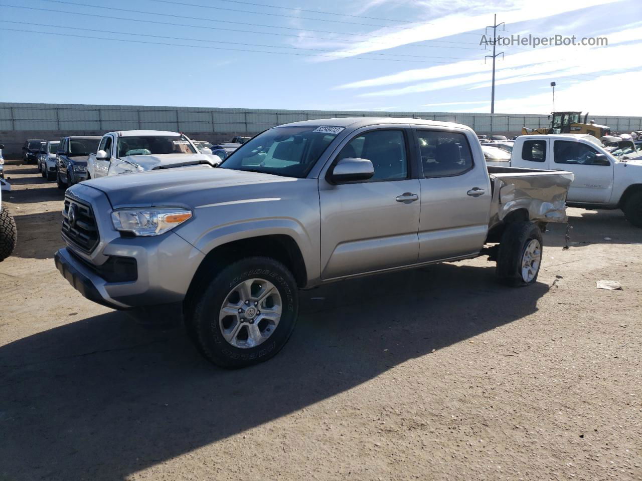 2019 Toyota Tacoma Double Cab Silver vin: 5TFCZ5ANXKX184660