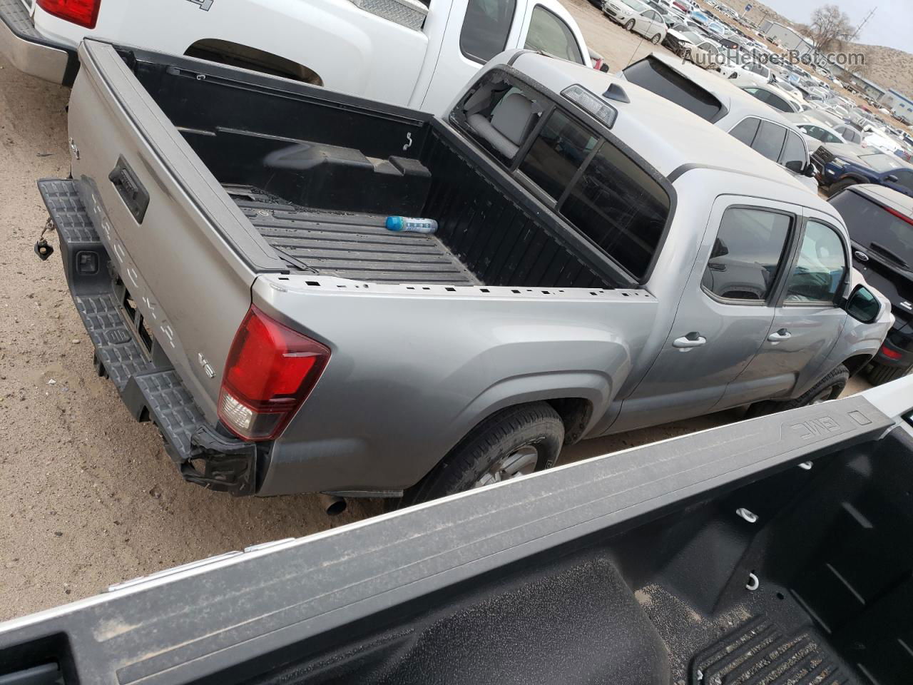 2019 Toyota Tacoma Double Cab Silver vin: 5TFCZ5ANXKX184660