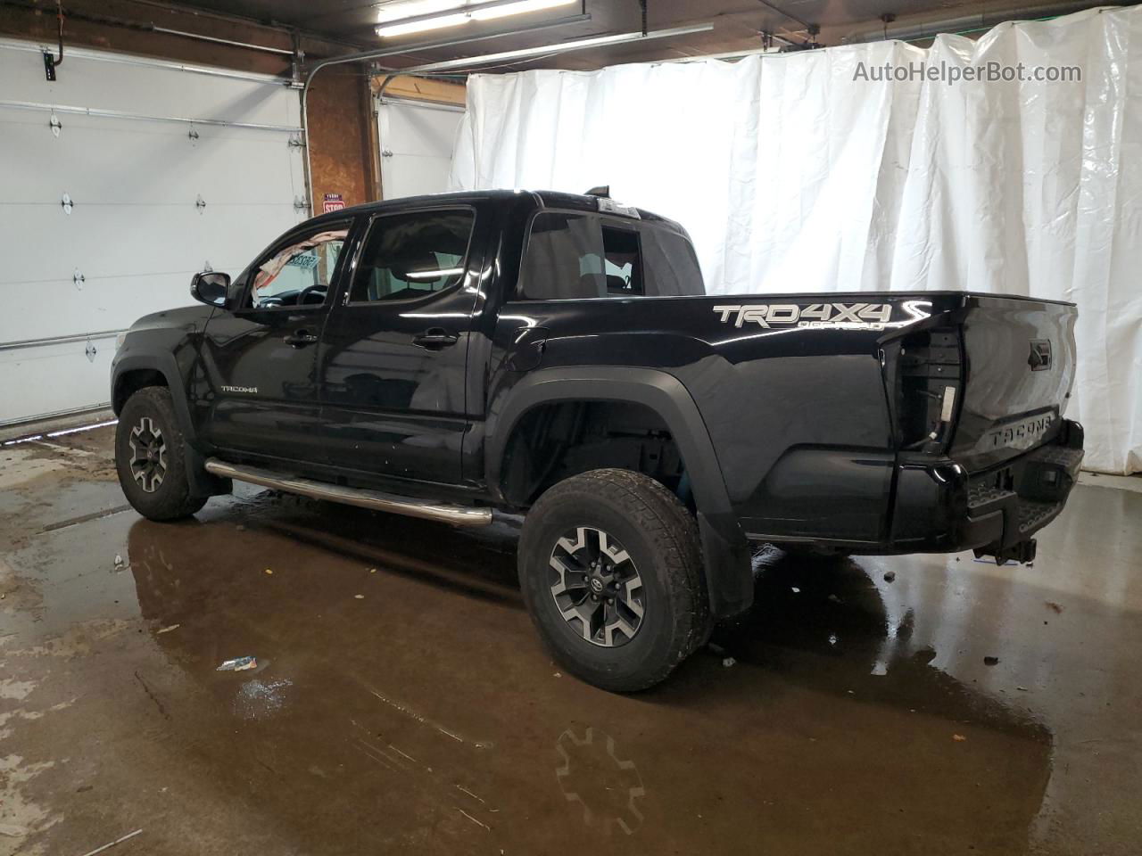 2020 Toyota Tacoma Double Cab Black vin: 5TFCZ5ANXLX234135