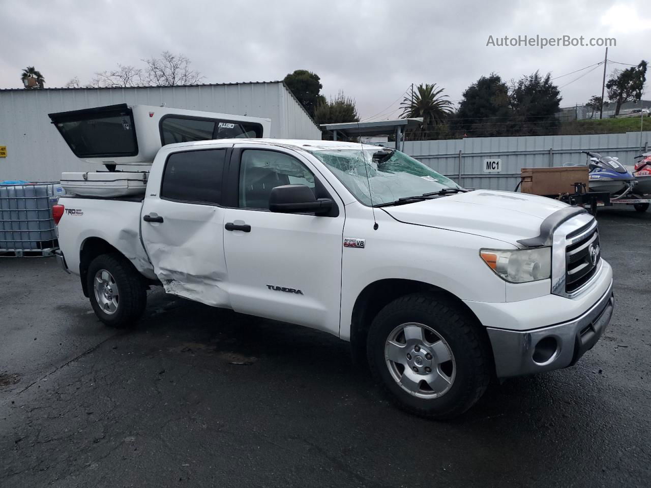 2012 Toyota Tundra Crewmax Sr5 Белый vin: 5TFDY5F13CX253512