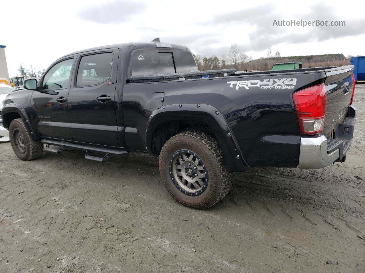 2017 Toyota Tacoma Double Cab Black vin: 5TFDZ5BN5HX024021