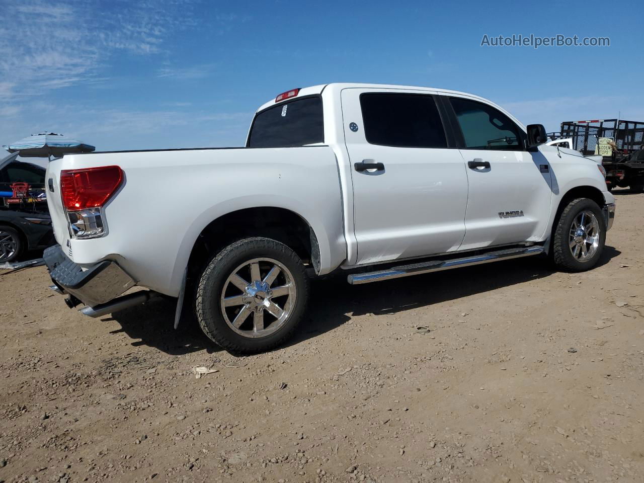 2012 Toyota Tundra Crewmax Sr5 White vin: 5TFEM5F14CX038706