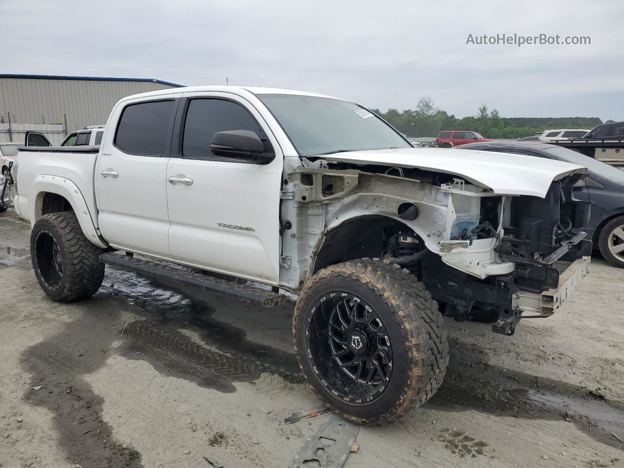 2017 Toyota Tacoma Double Cab White vin: 5TFGZ5AN9HX097410