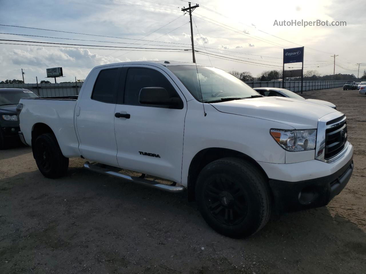 2012 Toyota Tundra Double Cab Sr5 White vin: 5TFRM5F13CX045048