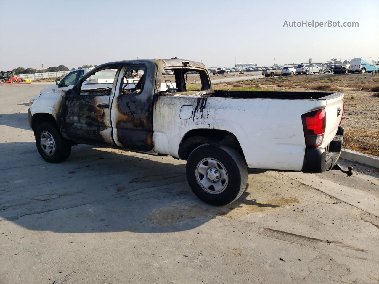 2020 Toyota Tacoma Access Cab Burn vin: 5TFRX5GN1LX180814