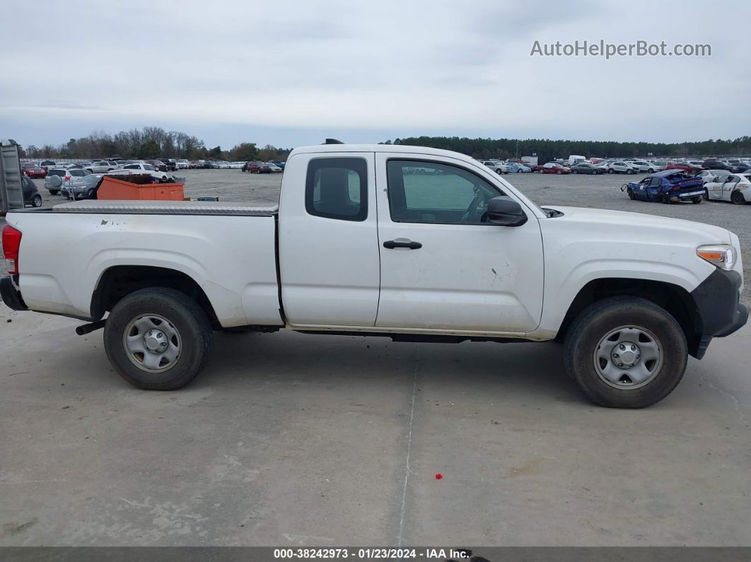 2017 Toyota Tacoma Sr White vin: 5TFRX5GN2HX086027