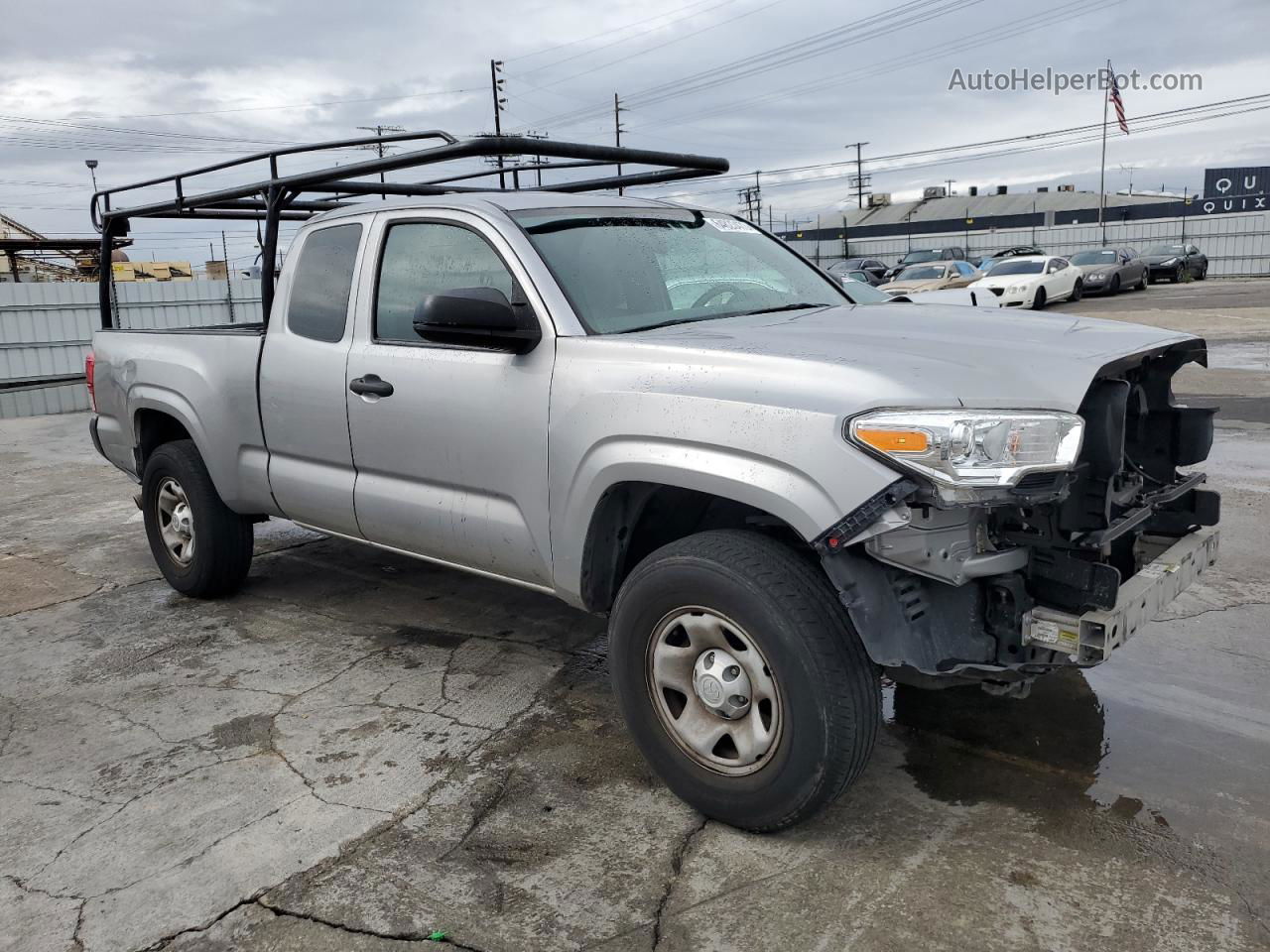 2017 Toyota Tacoma Access Cab Серебряный vin: 5TFRX5GN2HX089185