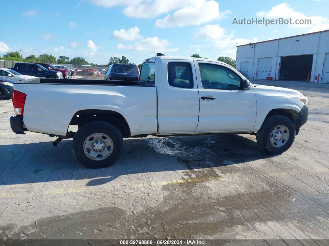 2017 Toyota Tacoma Sr White vin: 5TFRX5GN3HX084321