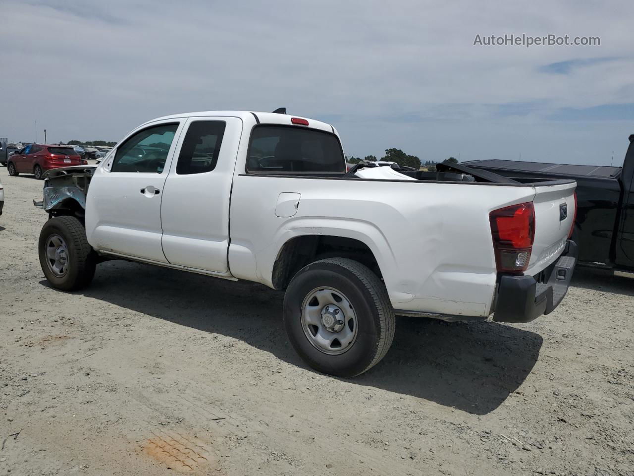 2019 Toyota Tacoma Access Cab White vin: 5TFRX5GN4KX136496