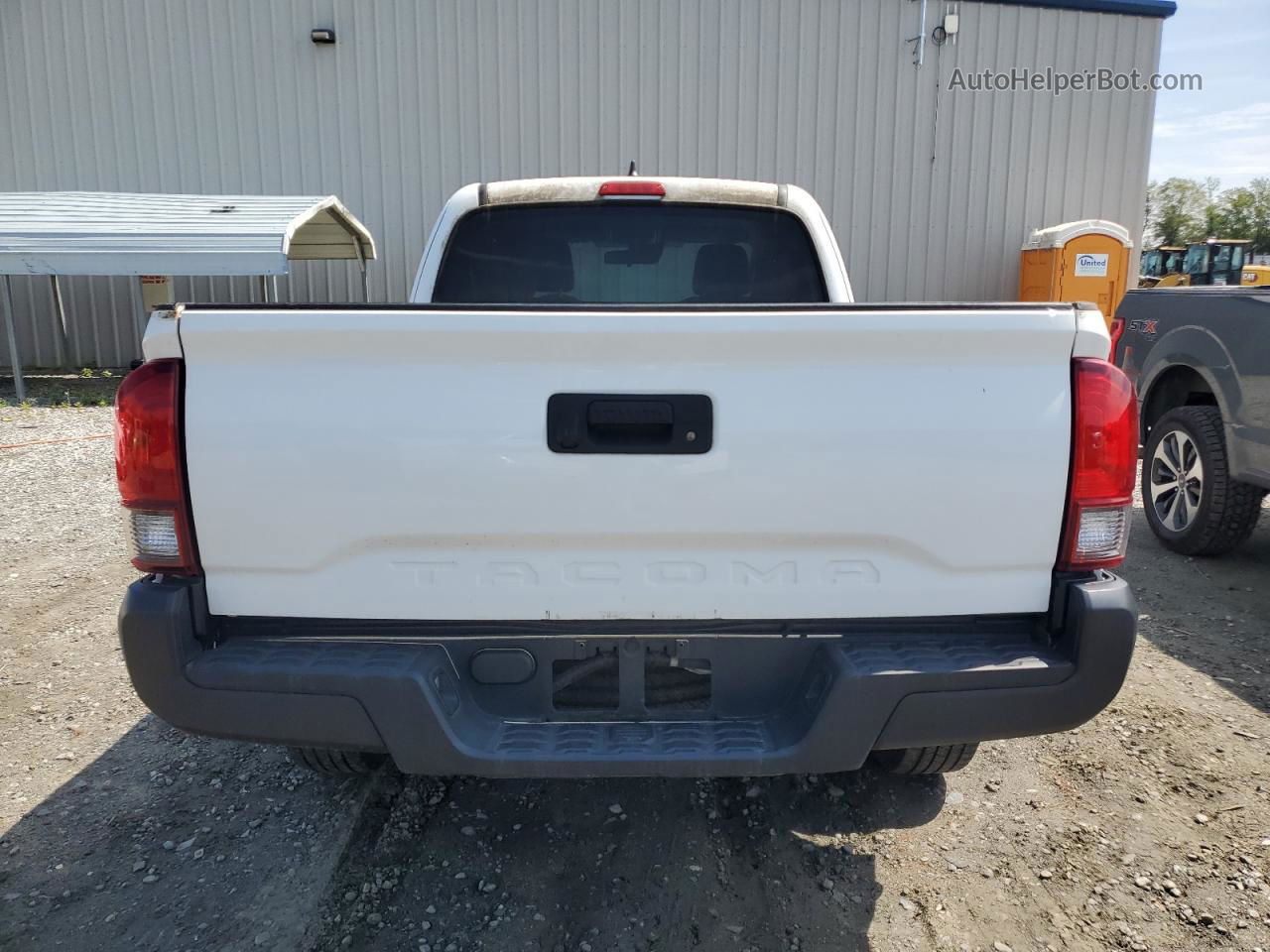 2019 Toyota Tacoma Access Cab White vin: 5TFRX5GN4KX141780