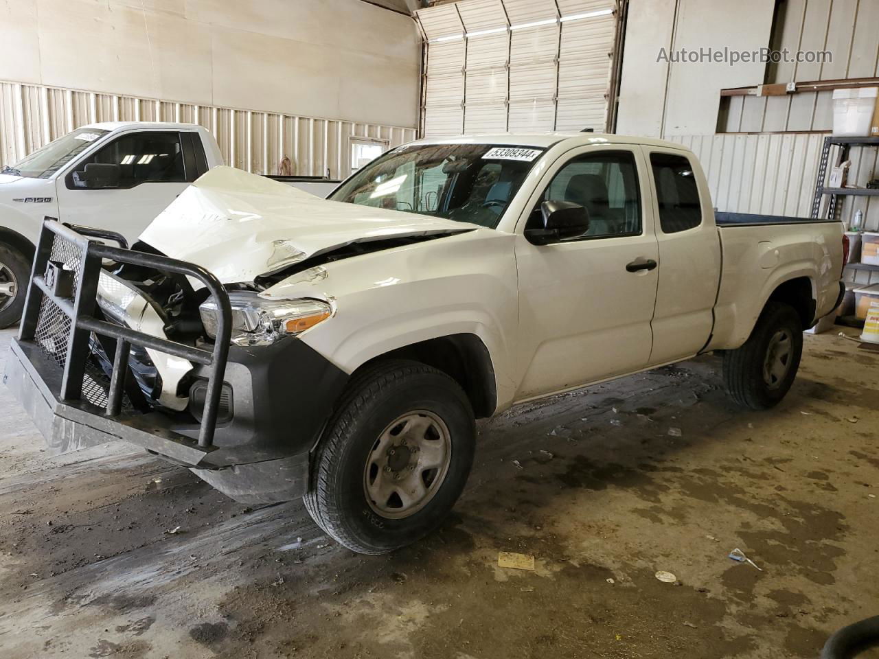 2019 Toyota Tacoma Access Cab White vin: 5TFRX5GN4KX160667