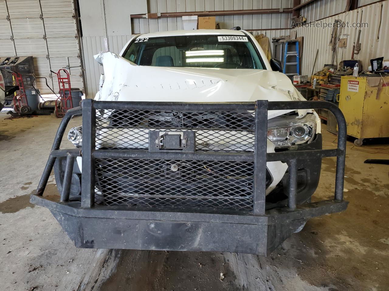 2019 Toyota Tacoma Access Cab White vin: 5TFRX5GN4KX160667