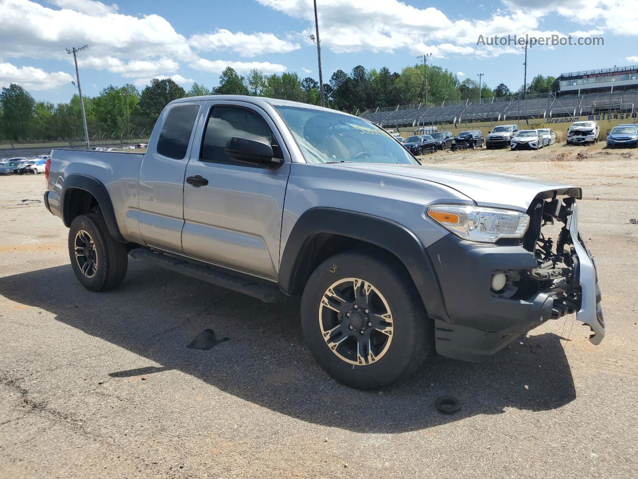 2017 Toyota Tacoma Access Cab Gray vin: 5TFRX5GN8HX079308