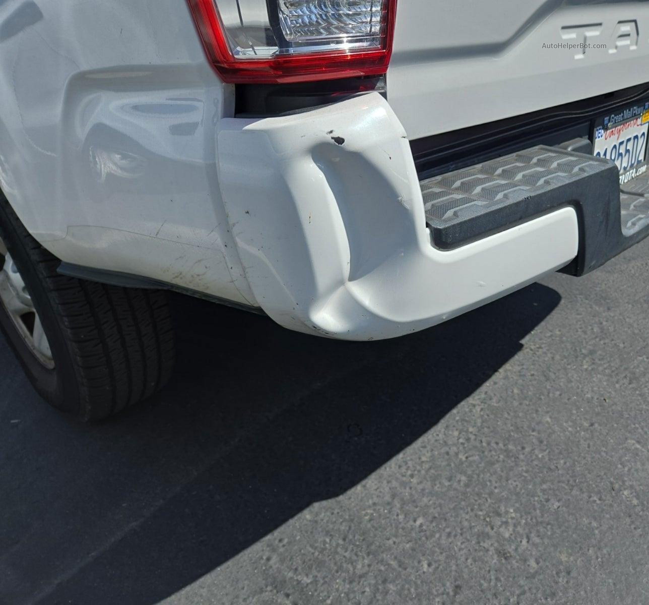 2017 Toyota Tacoma Access Cab/sr/sr5 vin: 5TFRX5GN8HX080880