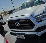 2017 Toyota Tacoma Access Cab/sr/sr5 vin: 5TFRX5GN8HX080880