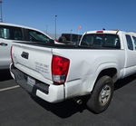 2017 Toyota Tacoma Access Cab/sr/sr5 vin: 5TFRX5GN8HX080880