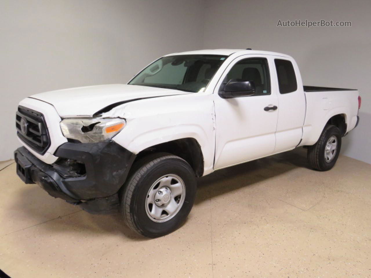 2020 Toyota Tacoma Access Cab White vin: 5TFRX5GN8LX182446