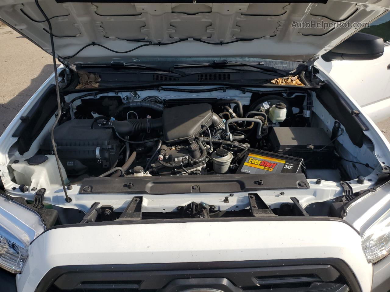 2019 Toyota Tacoma Access Cab White vin: 5TFRX5GN9KX140026