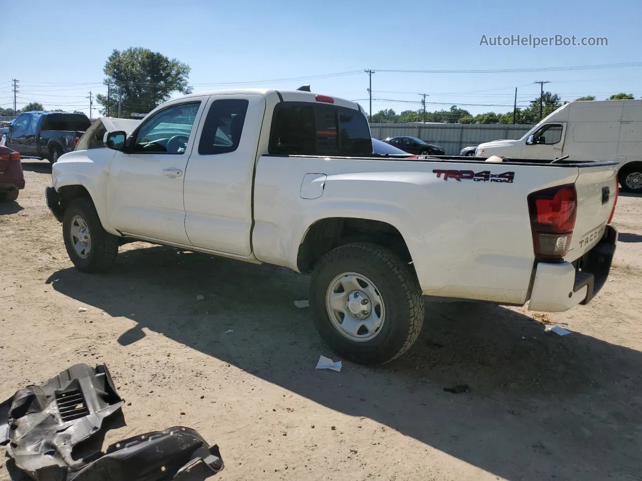 2019 Toyota Tacoma Access Cab White vin: 5TFRX5GN9KX154511