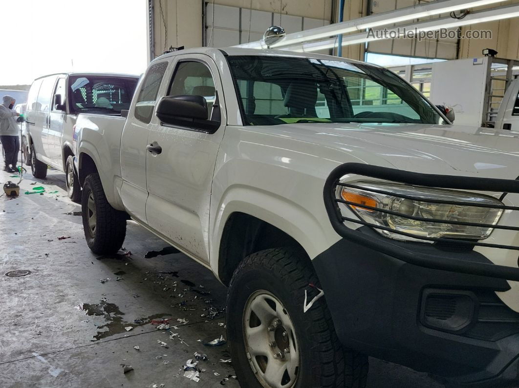 2017 Toyota Tacoma Sr White vin: 5TFRX5GNXHX091282