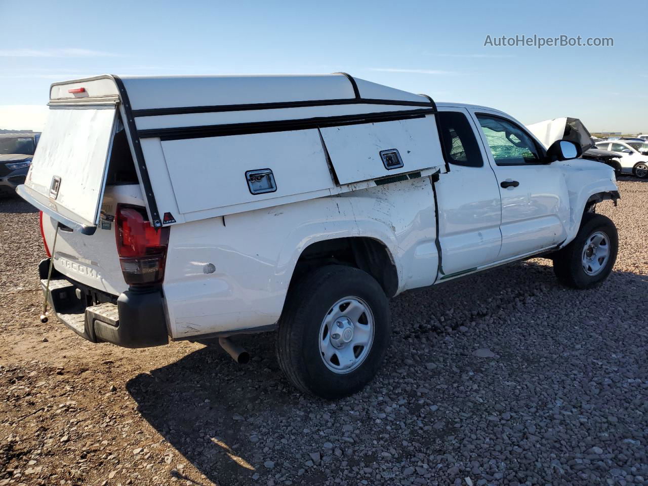 2020 Toyota Tacoma Access Cab White vin: 5TFRX5GNXLX174719