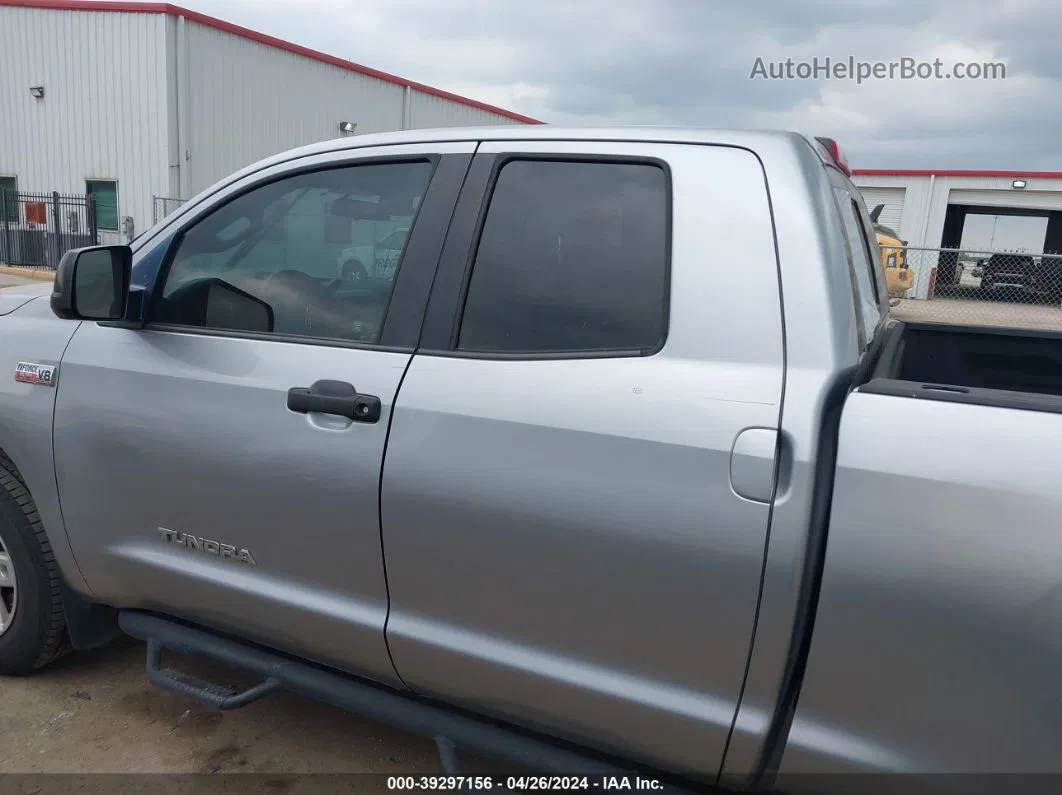 2012 Toyota Tundra Grade 5.7l V8 Серебряный vin: 5TFRY5F16CX115887